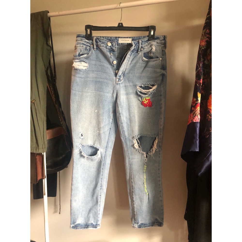 PacSun mom jean with embroidery and distressing